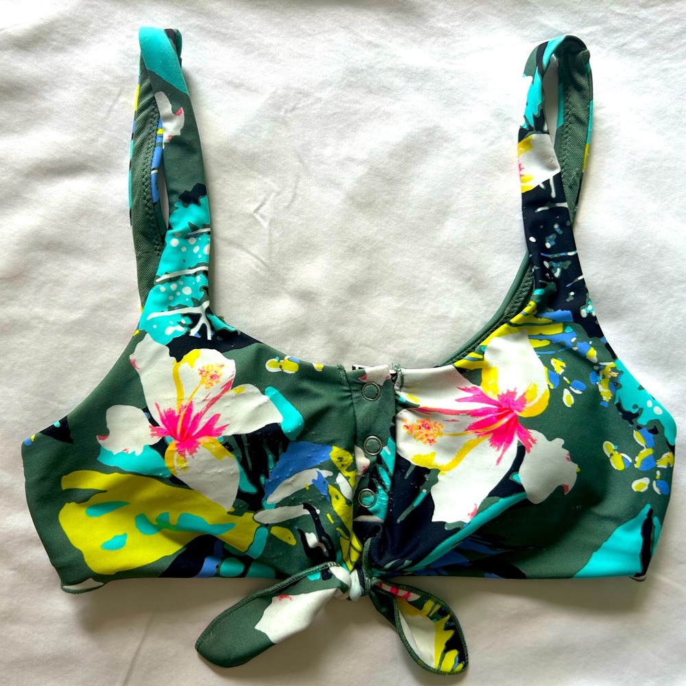 Bikini Top - Ibiza Kate Cropped Swim Tank by Body Glove 🌺